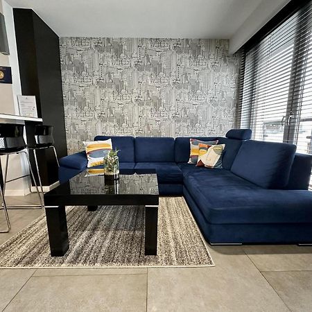 Luxapart Kalisz Exteriör bild